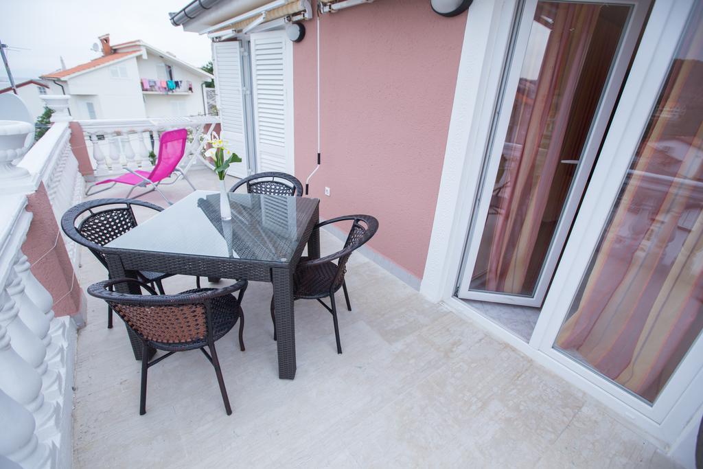 Apartments Dunja Piric Lopar Quarto foto